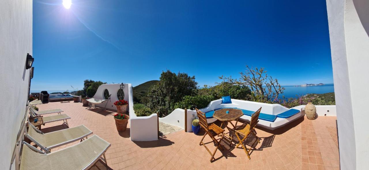 Guest House Villa Il Gabbiano ปอนซา ภายนอก รูปภาพ