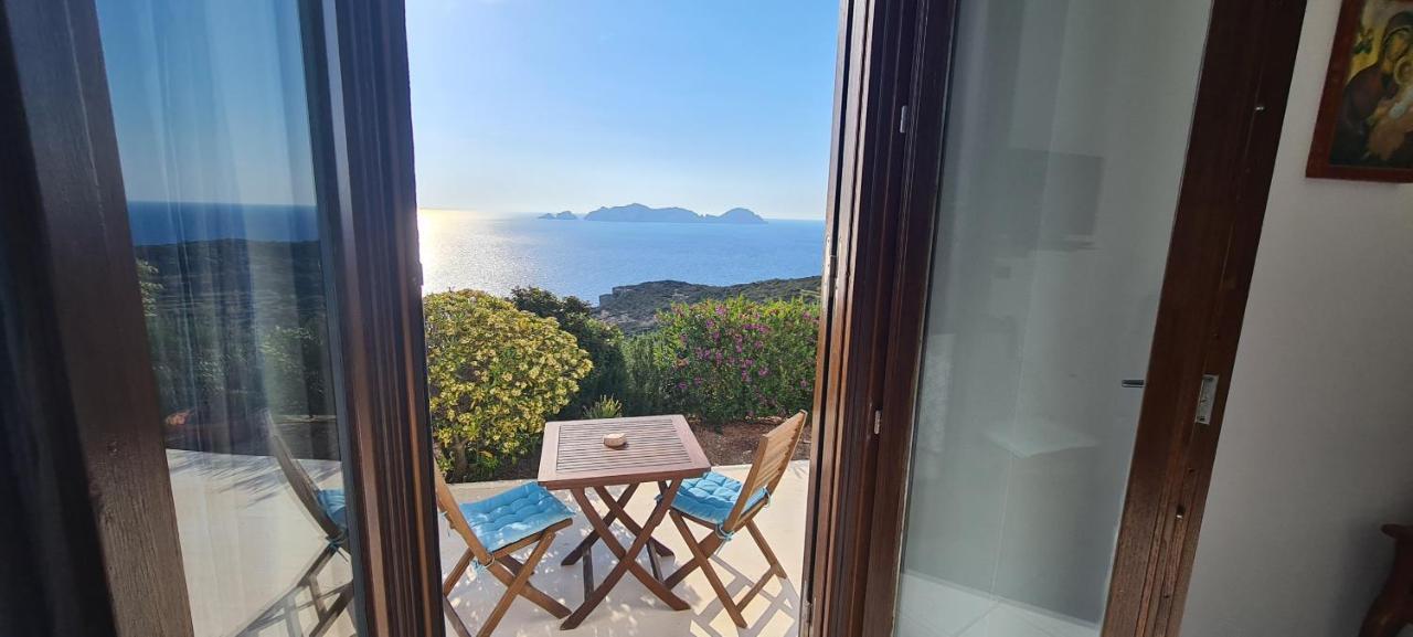 Guest House Villa Il Gabbiano ปอนซา ภายนอก รูปภาพ