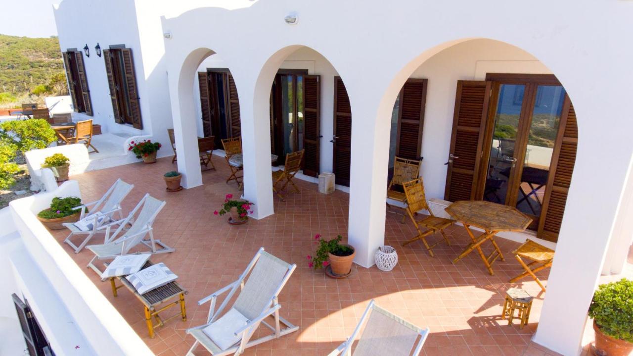 Guest House Villa Il Gabbiano ปอนซา ภายนอก รูปภาพ