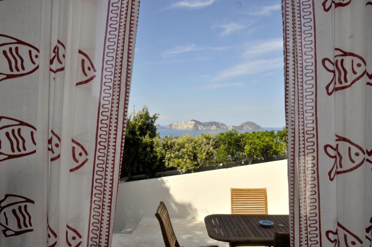 Guest House Villa Il Gabbiano ปอนซา ภายนอก รูปภาพ
