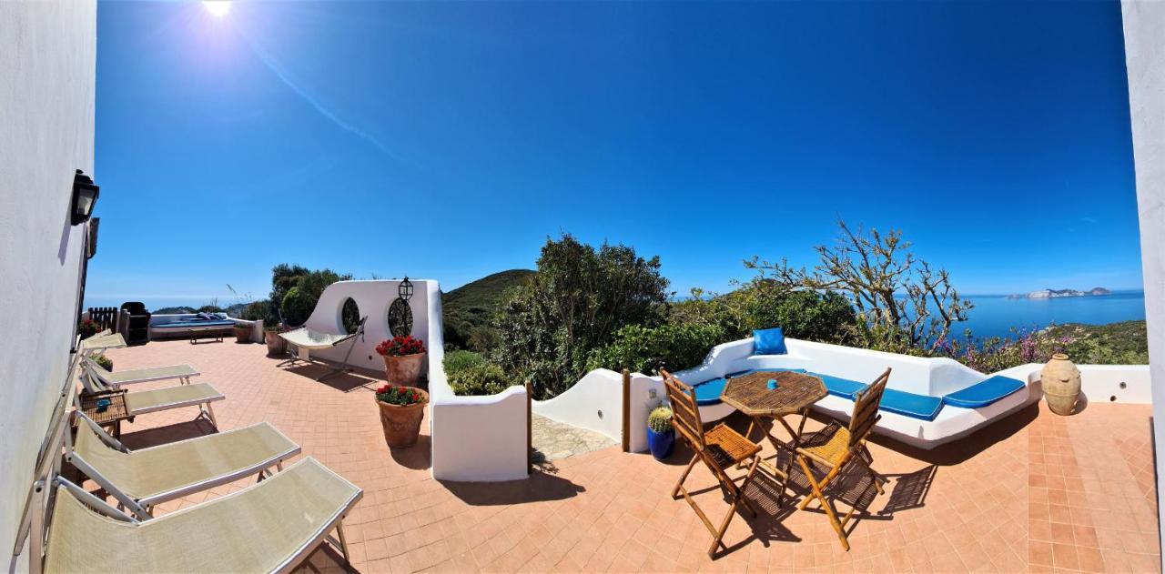 Guest House Villa Il Gabbiano ปอนซา ภายนอก รูปภาพ